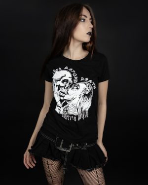 alt="Nachhaltiges Unisex Shirt in Schwarz mit starker Symbolik – Tributica"