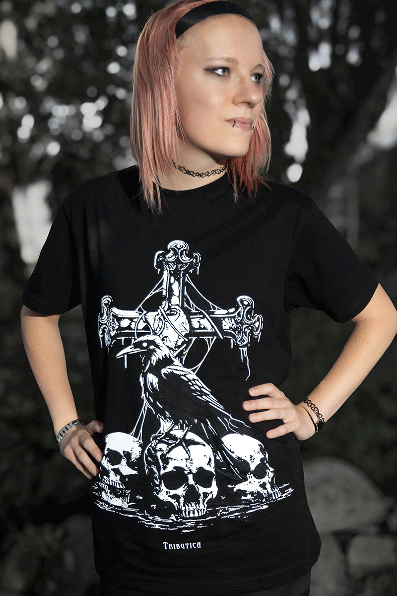 ravenShirt
