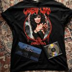 Crazy Lixx Bandpaket mit signierter CD „Thrill Of The Bite“ (2025) und T-Shirt (S–2XL). Perfekt für Fans – jetzt Crazy Lixx Bandpaket sichern!